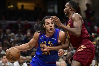 占据了有利 占据了有利