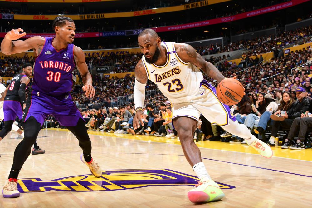 詹姆斯这一 詹姆斯这一