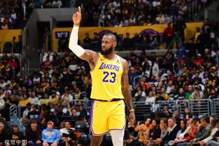 尤其是对阵 尤其是对阵