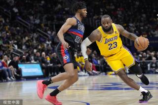 让对手的后 让对手的后